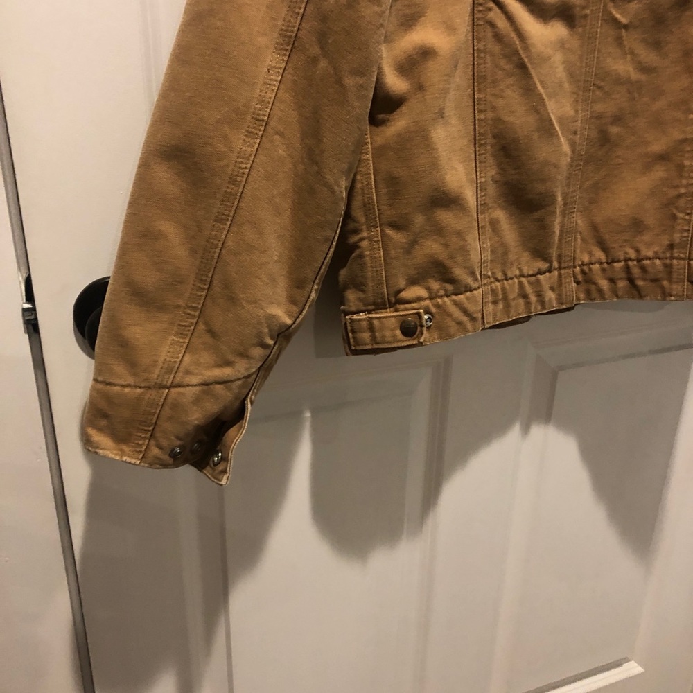 Carhartt WOMENS Field Jacket in Tan with Dark Brown Collar - Picture 8 of 13